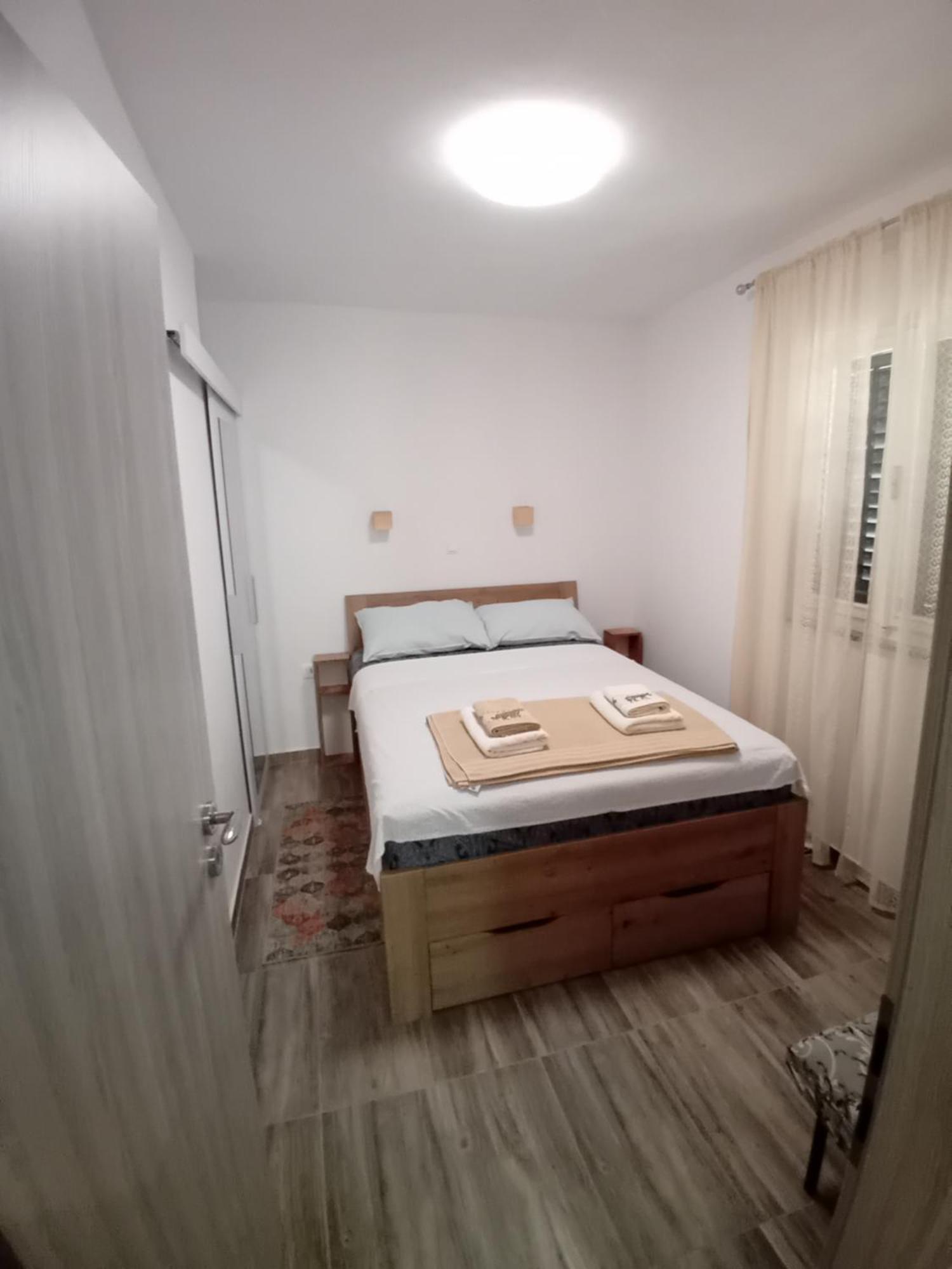 Apartmani Vrzic Baska  Ngoại thất bức ảnh